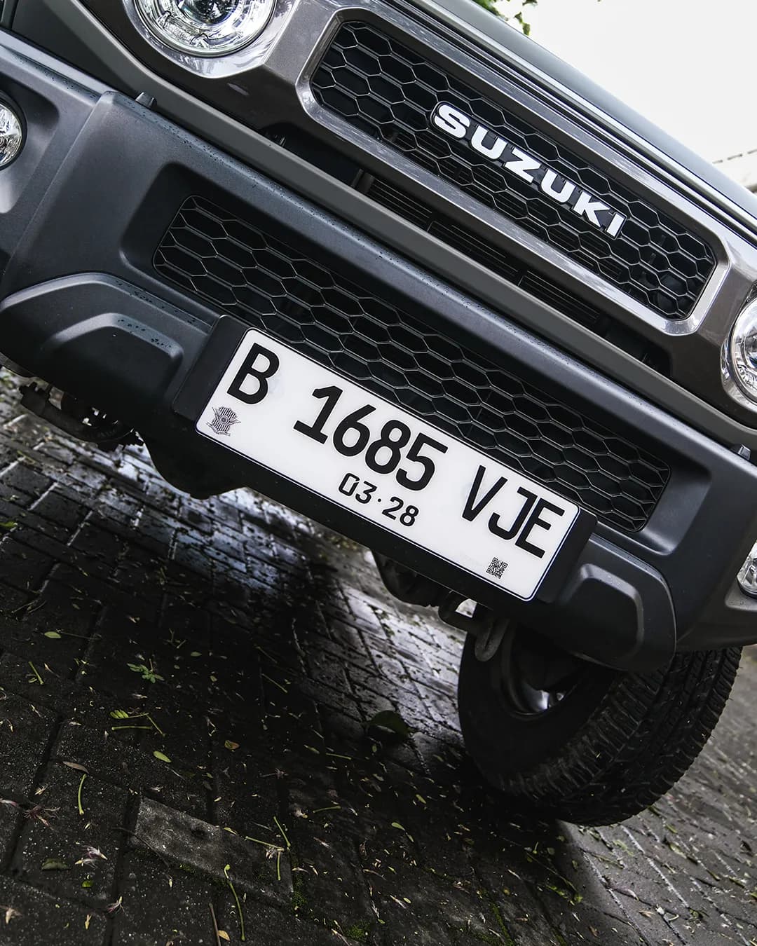 Indonesia License Plate with QR Format